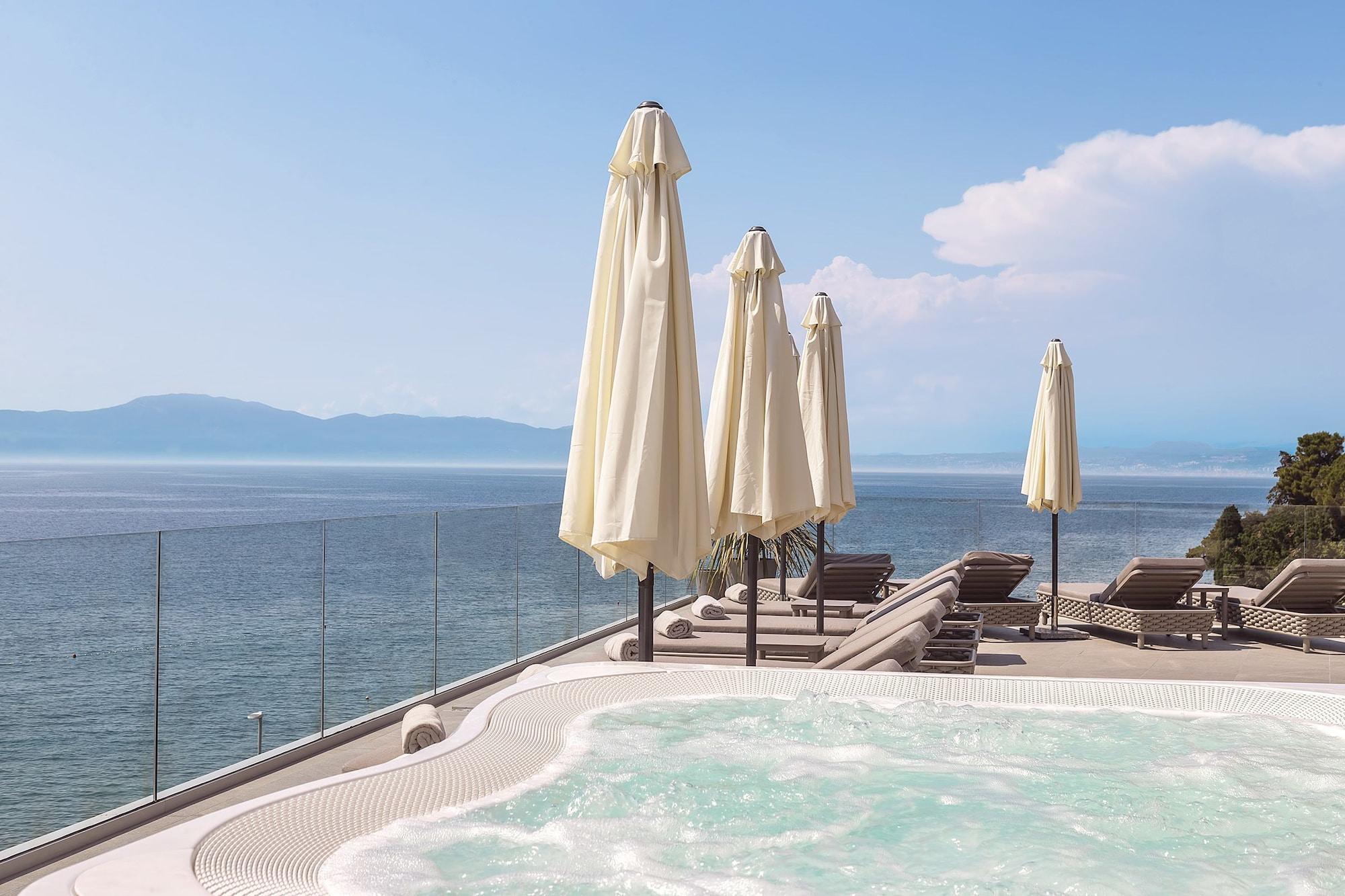 Luxury Riva 5*