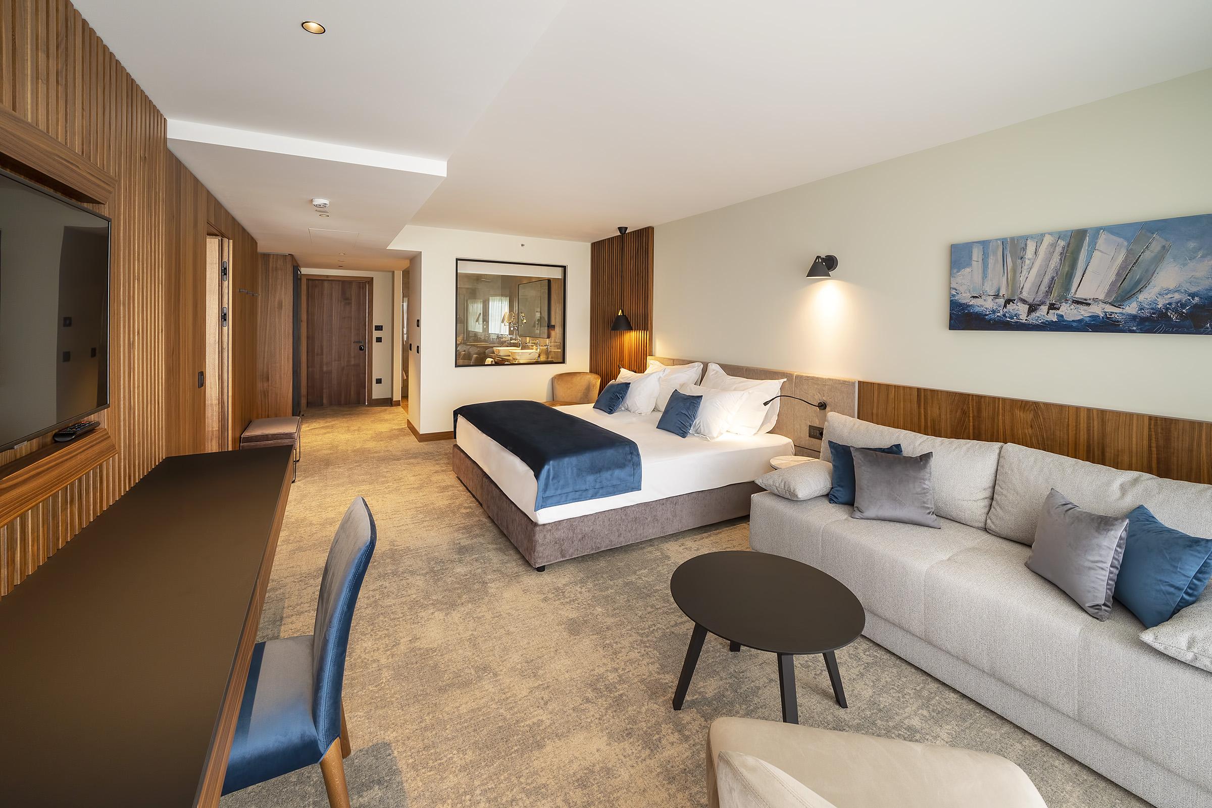 Hotel Luxury Riva