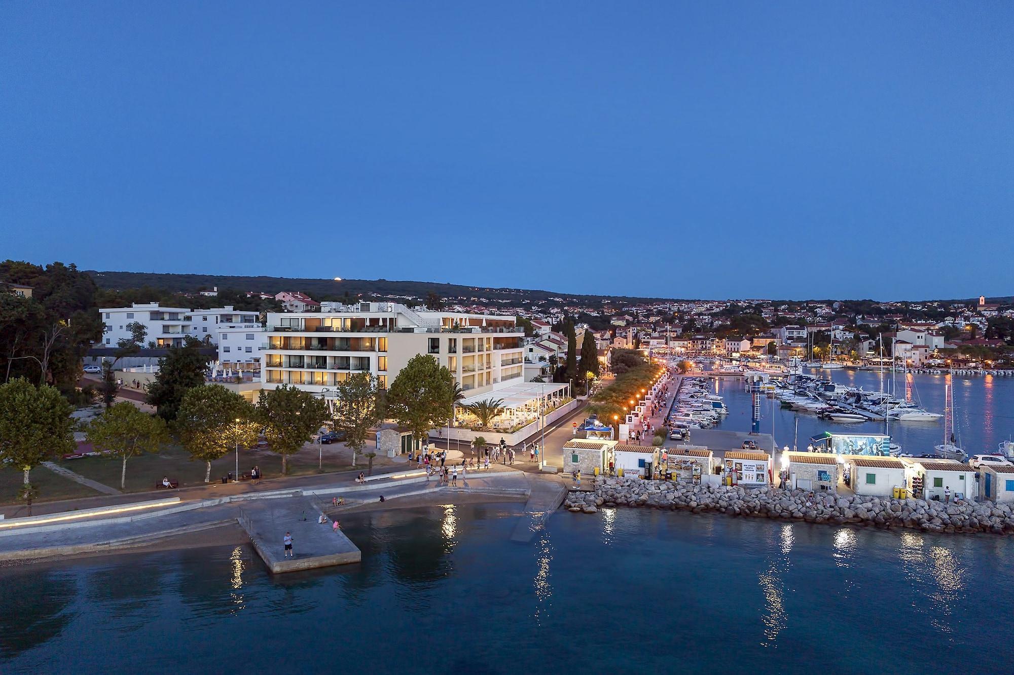 Hotel Luxury Riva