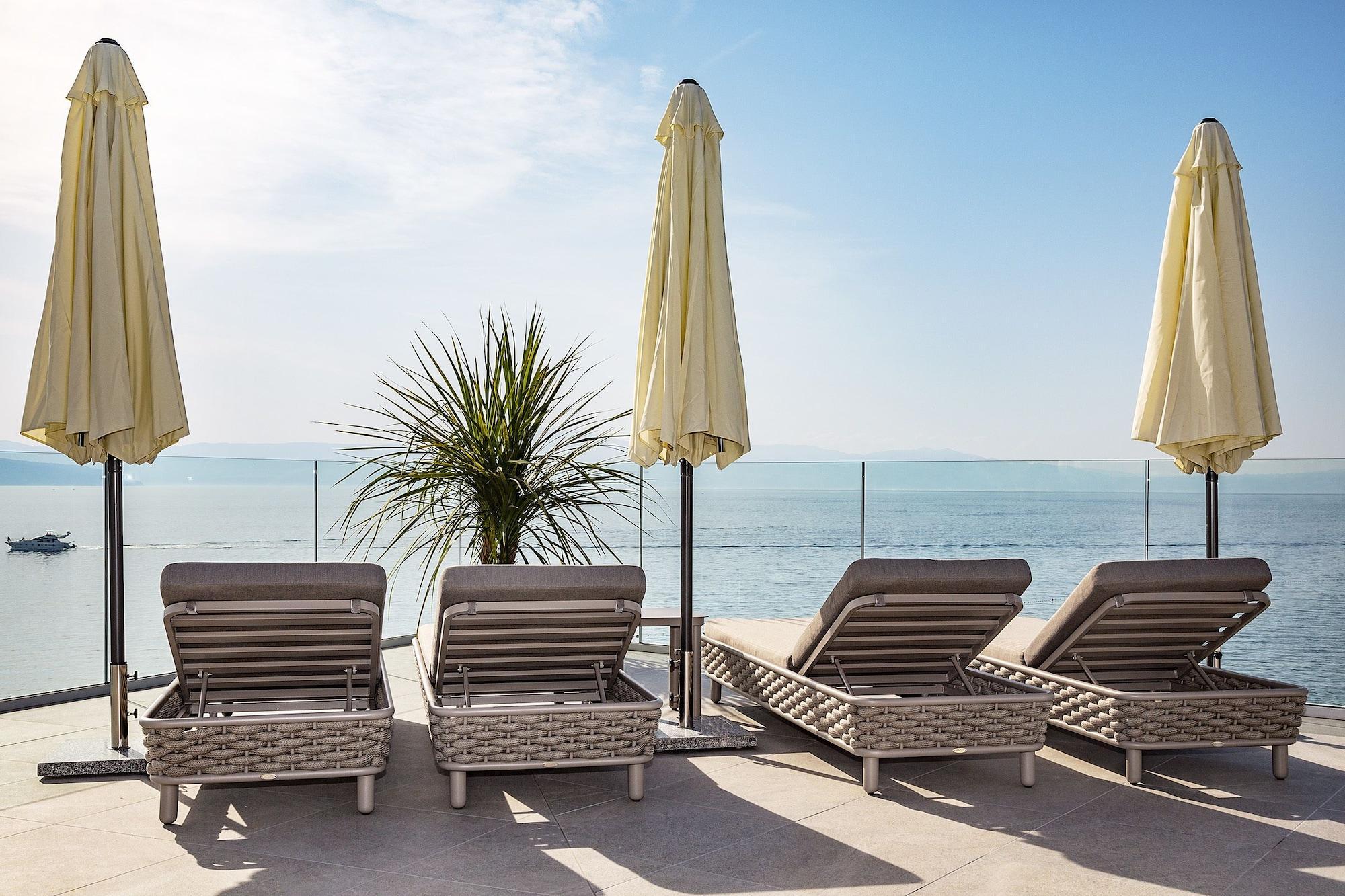Luxury Riva