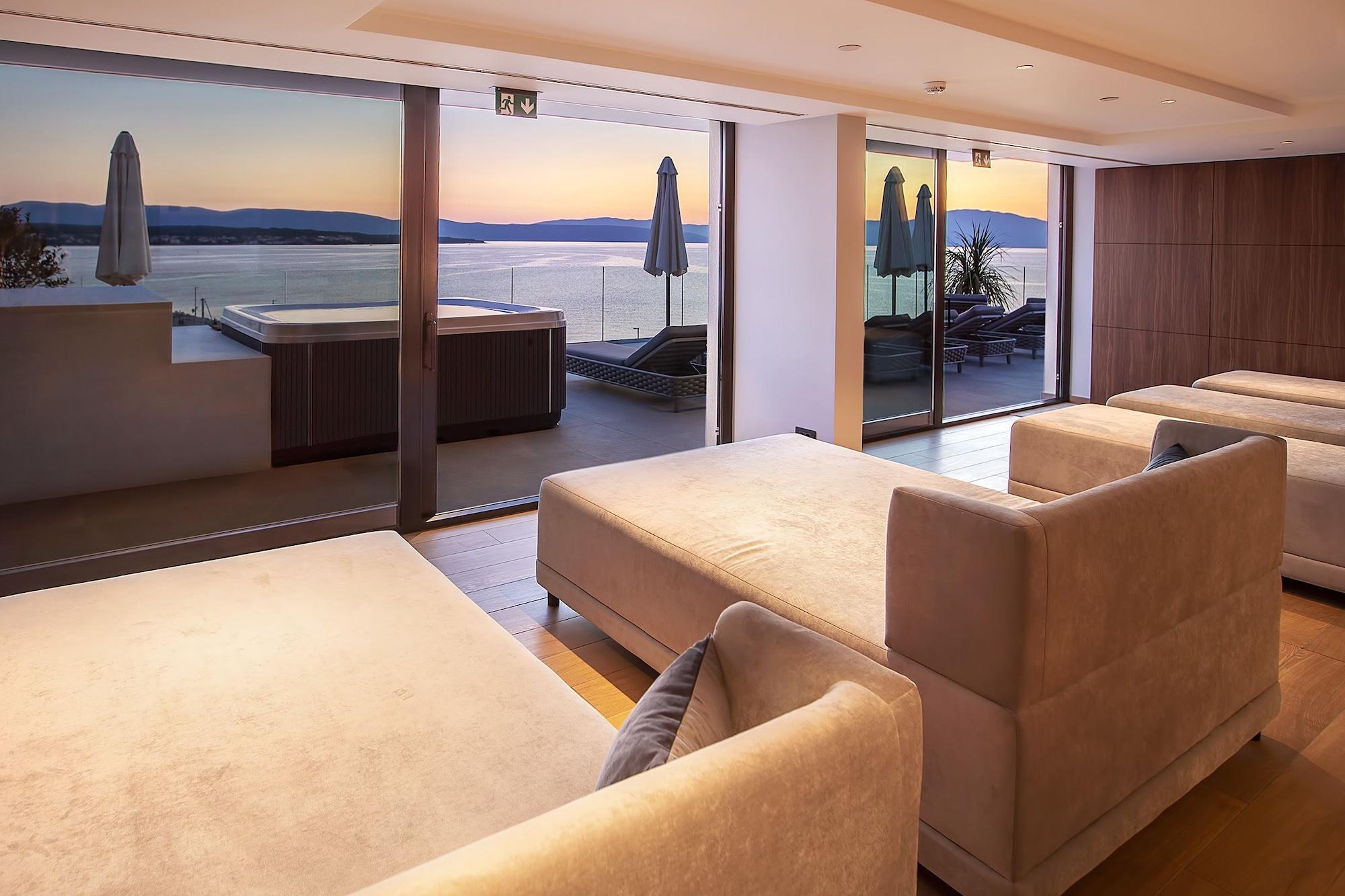 Luxury Riva Malinska