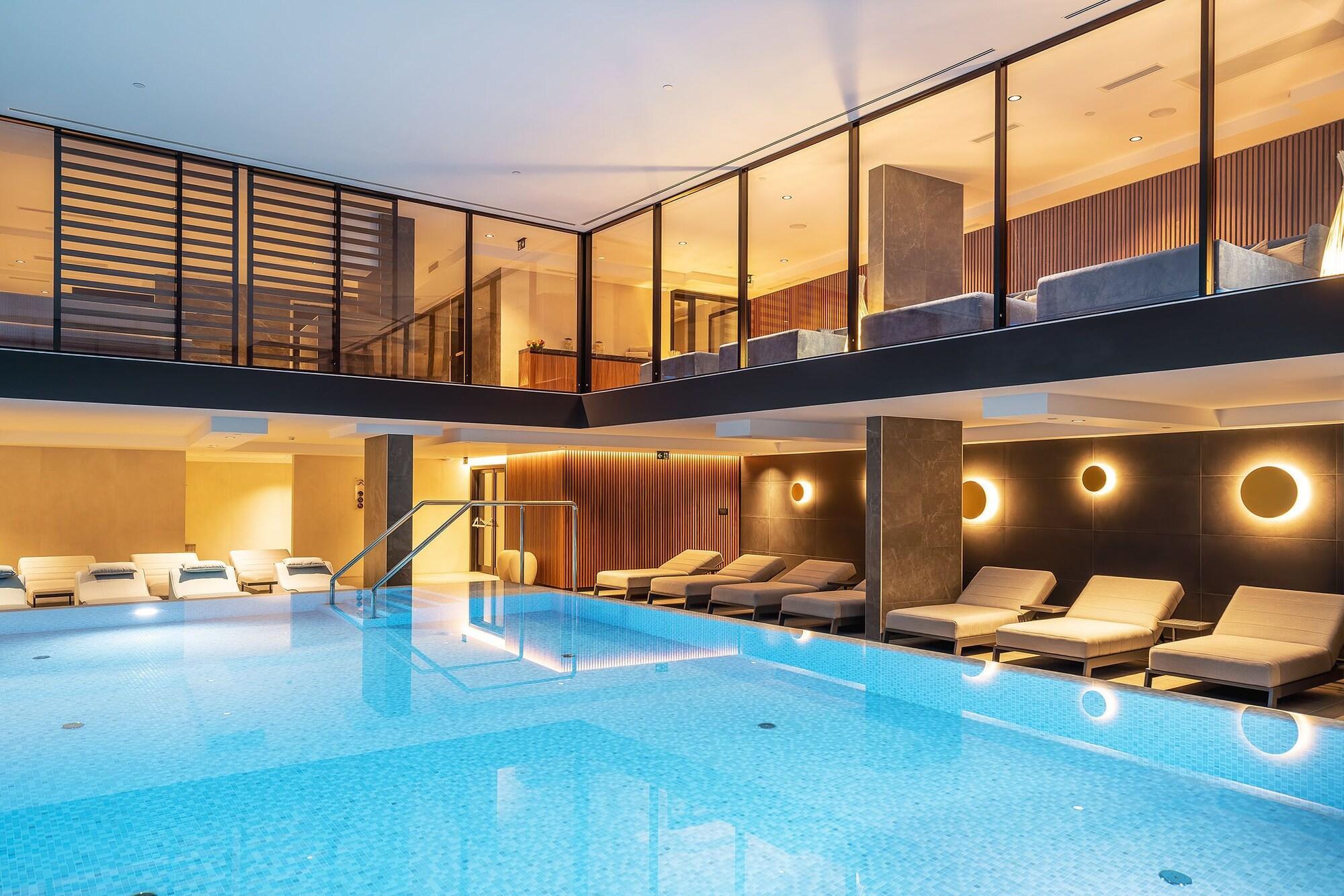 Luxury Riva Hotel 5*